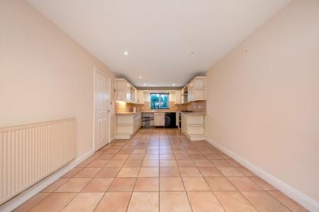 3 bedroom Town house for sale in Ryhall Road, Stamford, PE9
