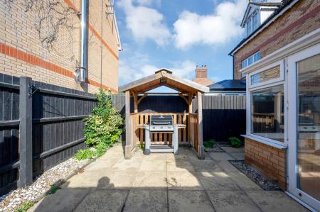 3 bedroom Town house for sale in Ryhall Road, Stamford, PE9