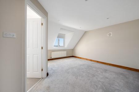 3 bedroom Town house for sale in Ryhall Road, Stamford, PE9