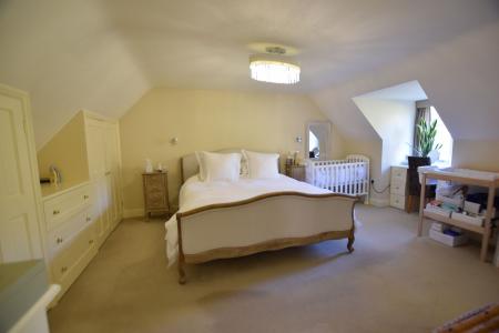 4 bedroom Detached house to let in Essendine Road, Ryhall, PE9