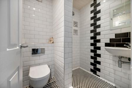 4 bedroom Semi-detached house for sale in Oak Road, Stamford, PE9