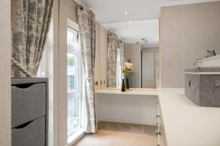 2 bedroom Lodge for sale in Yarwell Mill, Yarwell, PE8