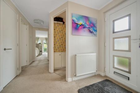 2 bedroom Lodge for sale in Yarwell Mill, Yarwell, PE8
