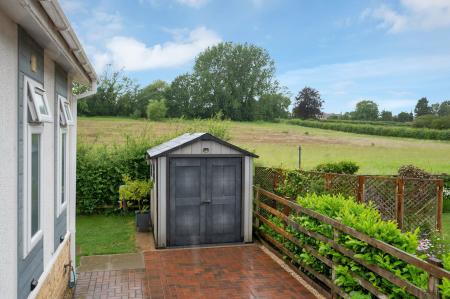 2 bedroom Lodge for sale in Yarwell Mill, Yarwell, PE8