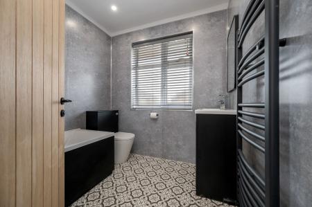 3 bedroom Semi-detached house for sale in Doughty Street, Stamford, PE9