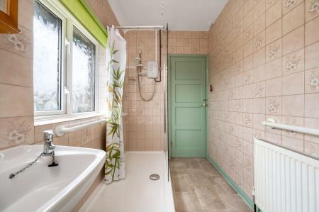 3 bedroom Semi-detached house for sale in Wood Road, Kings Cliffe, PE8