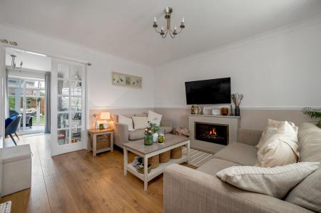 3 bedroom Semi-detached house for sale in Dunlin Road, Essendine, PE9