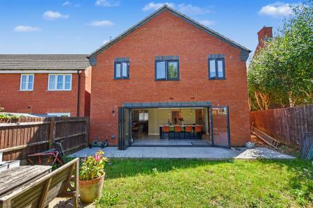 4 bedroom Detached house for sale in Ross Drive, Stamford, PE9