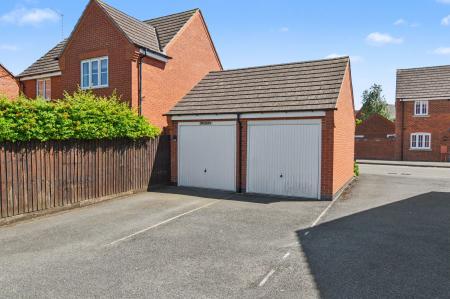 4 bedroom Detached house for sale in Ross Drive, Stamford, PE9