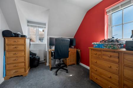 5 bedroom Detached house for sale in Laughton Drive, Stamford