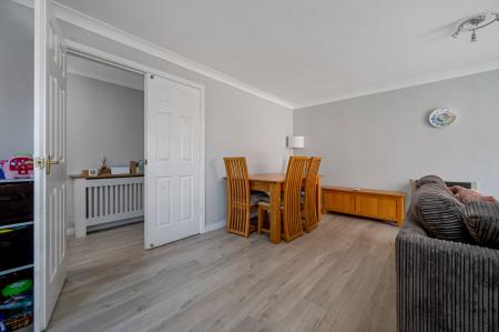 5 bedroom Detached house for sale in Laughton Drive, Stamford