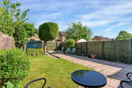 2 bedroom End of terrace house for sale in Drift Road, Stamford, PE9