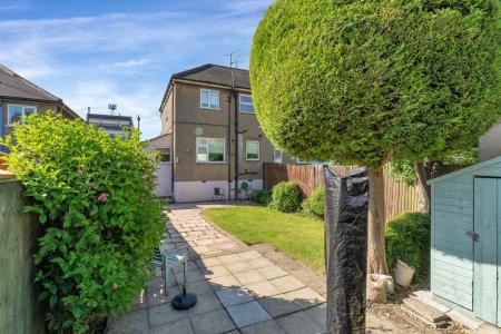 2 bedroom End of terrace house for sale in Drift Road, Stamford, PE9