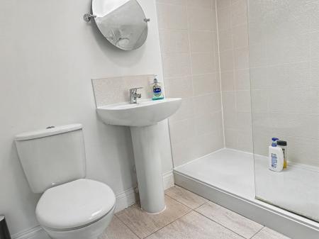 1 bedroom Coach House for sale in Barnes Court, Stamford, PE9