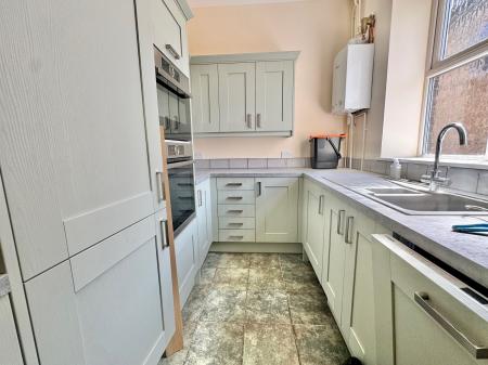 3 bedroom Semi-detached house to let in Watergate, Stamford, PE9