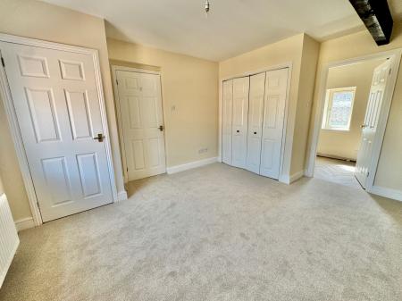 3 bedroom Semi-detached house to let in Watergate, Stamford, PE9