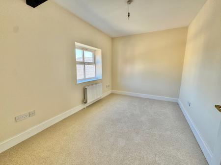 3 bedroom Semi-detached house to let in Watergate, Stamford, PE9