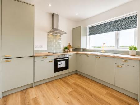 2 bedroom Flat for sale in Edward Road, Stamford, PE9