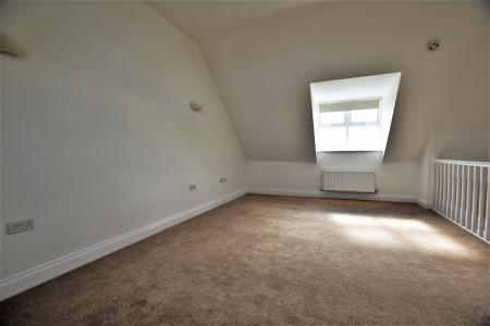 3 bedroom Town house to let in Langton Walk, Stamford, PE9