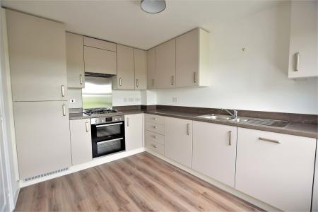 3 bedroom Town house to let in Langton Walk, Stamford, PE9