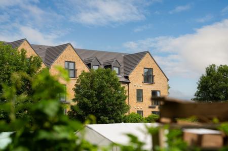 Barley Ridge Gardens, Priory Road, PE9