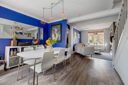 3 bedroom Semi-detached house for sale in Stanley Street, Stamford, PE9
