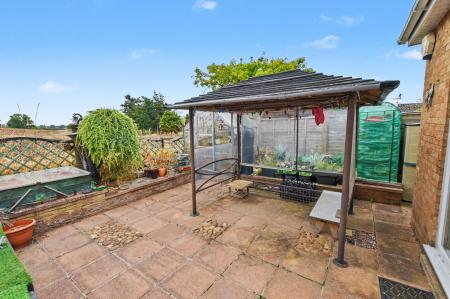 4 bedroom Detached bungalow for sale in Bourne Road, Essendine, PE9