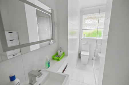 4 bedroom Detached bungalow for sale in Bourne Road, Essendine, PE9