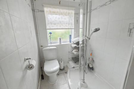 4 bedroom Detached bungalow for sale in Bourne Road, Essendine, PE9