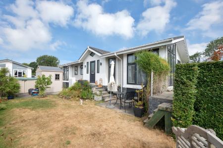 2 bedroom Lodge for sale in Yarwell Mill, Yarwell, PE8