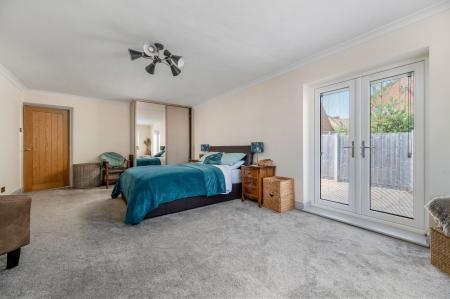 2 bedroom Detached bungalow for sale in Cottesmore Road, Stamford, PE9