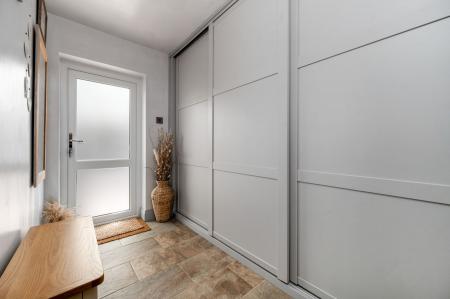 2 bedroom Detached bungalow for sale in Cottesmore Road, Stamford, PE9