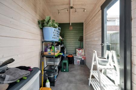 2 bedroom Detached bungalow for sale in Cottesmore Road, Stamford, PE9