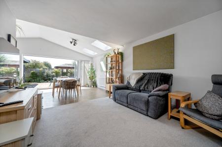 2 bedroom Detached bungalow for sale in Cottesmore Road, Stamford, PE9