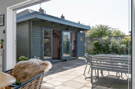 2 bedroom Detached bungalow for sale in Cottesmore Road, Stamford, PE9
