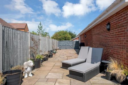 2 bedroom Detached bungalow for sale in Cottesmore Road, Stamford, PE9