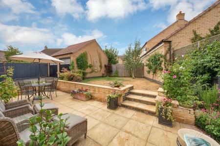 5 bedroom Detached house for sale in Uffington Road, Barnack, PE9