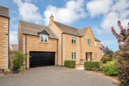 5 bedroom Detached house for sale in Uffington Road, Barnack, PE9