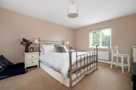 5 bedroom Detached house for sale in Uffington Road, Barnack, PE9