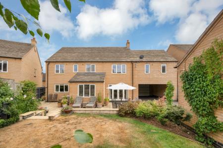 5 bedroom Detached house for sale in Uffington Road, Barnack, PE9
