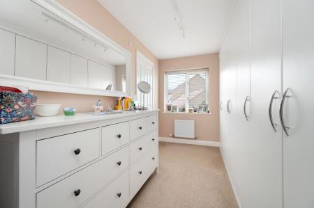 5 bedroom Detached house for sale in Uffington Road, Barnack, PE9
