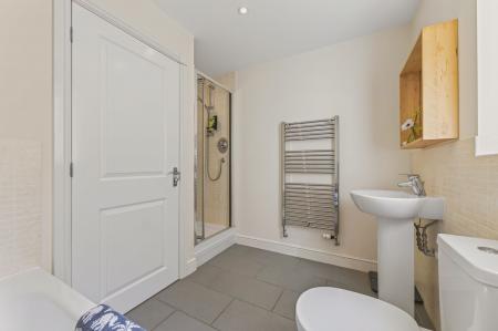 4 bedroom Detached house for sale in Oak Lane, Kings Cliffe, PE8
