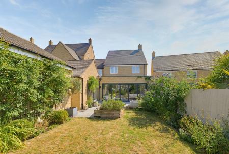 4 bedroom Detached house for sale in Oak Lane, Kings Cliffe, PE8