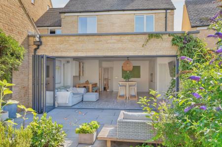 4 bedroom Detached house for sale in Oak Lane, Kings Cliffe, PE8