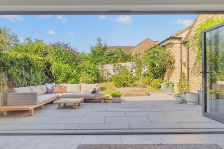 4 bedroom Detached house for sale in Oak Lane, Kings Cliffe, PE8