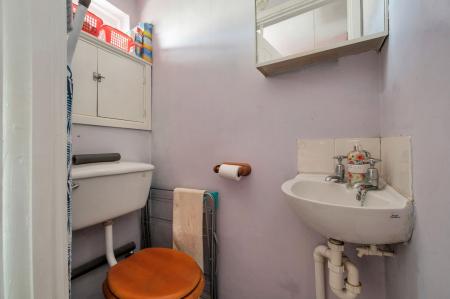 3 bedroom Semi-detached house for sale in Mountbatten Avenue, Stamford, PE9