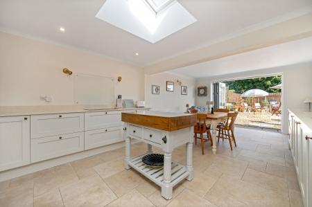 4 bedroom Bungalow for sale in Spinney Road, Ketton, PE9