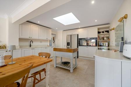 4 bedroom Bungalow for sale in Spinney Road, Ketton, PE9