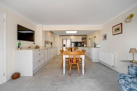4 bedroom Bungalow for sale in Spinney Road, Ketton, PE9