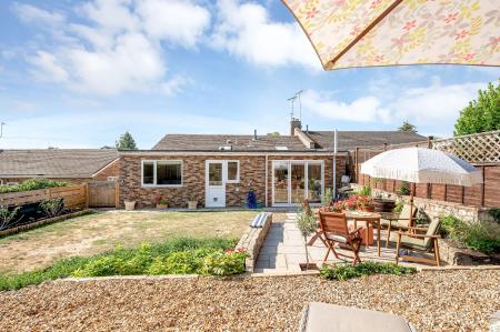 4 bedroom Bungalow for sale in Spinney Road, Ketton, PE9